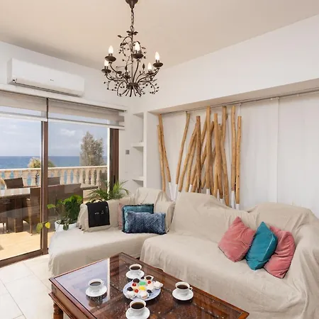 Heaven Villa *