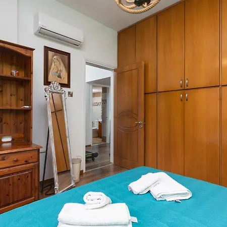 Heaven Villa Pomos