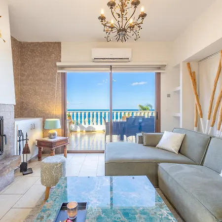 Heaven וילה פומוס