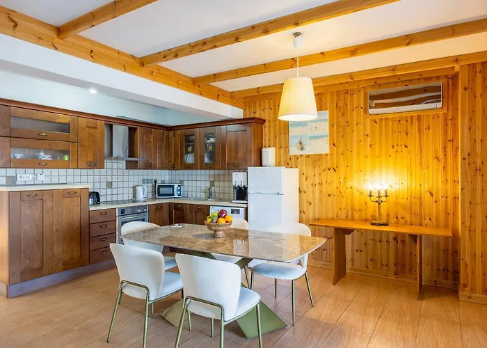 Heaven וילה פומוס